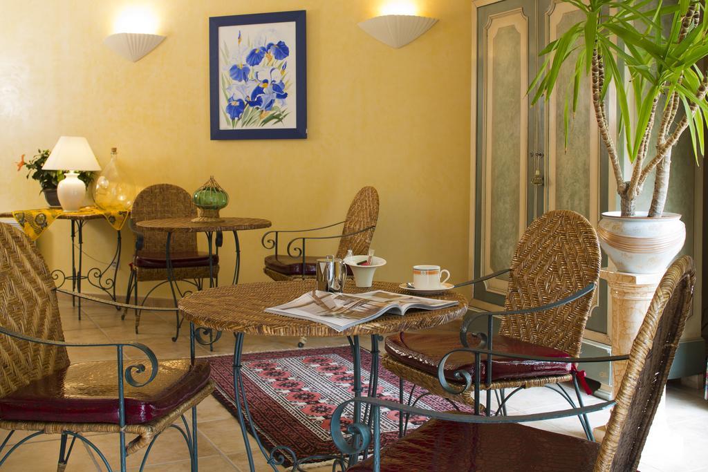 Logis Hotel Restaurant Le Mont Aigoual Meyrueis Kültér fotó